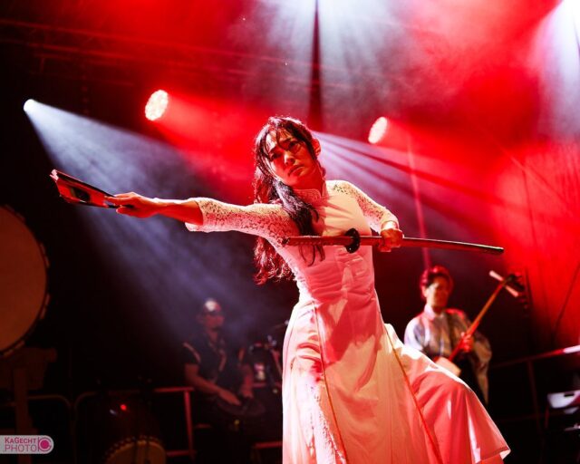 Mehr Fotos der tollen Auftritte beim @mainmatsuri im August ☺️

_
#mainmatsuri #mainmatsuri2023 #chaosjapan #kaorikawabuchi #kotomen #yoshiakiookawa #kojiyamaguchi